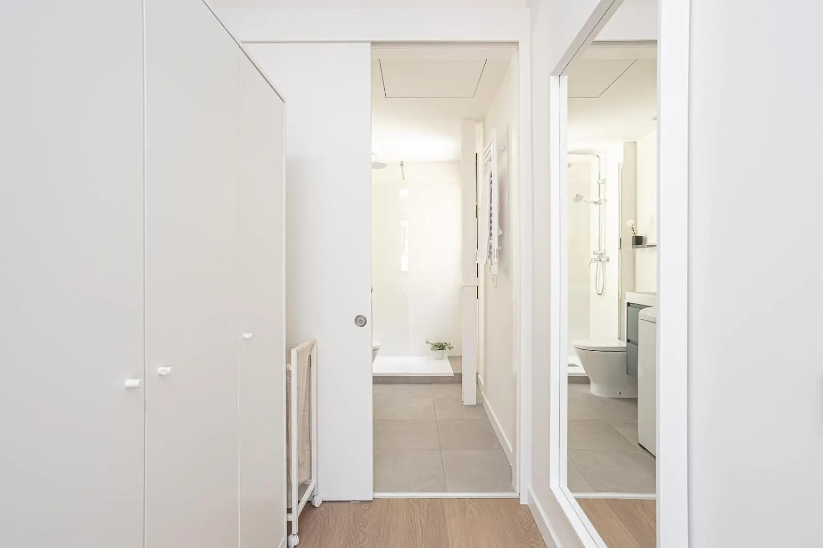 Modern 1 Bedroom Apartments Near Drassanes Barcelona España